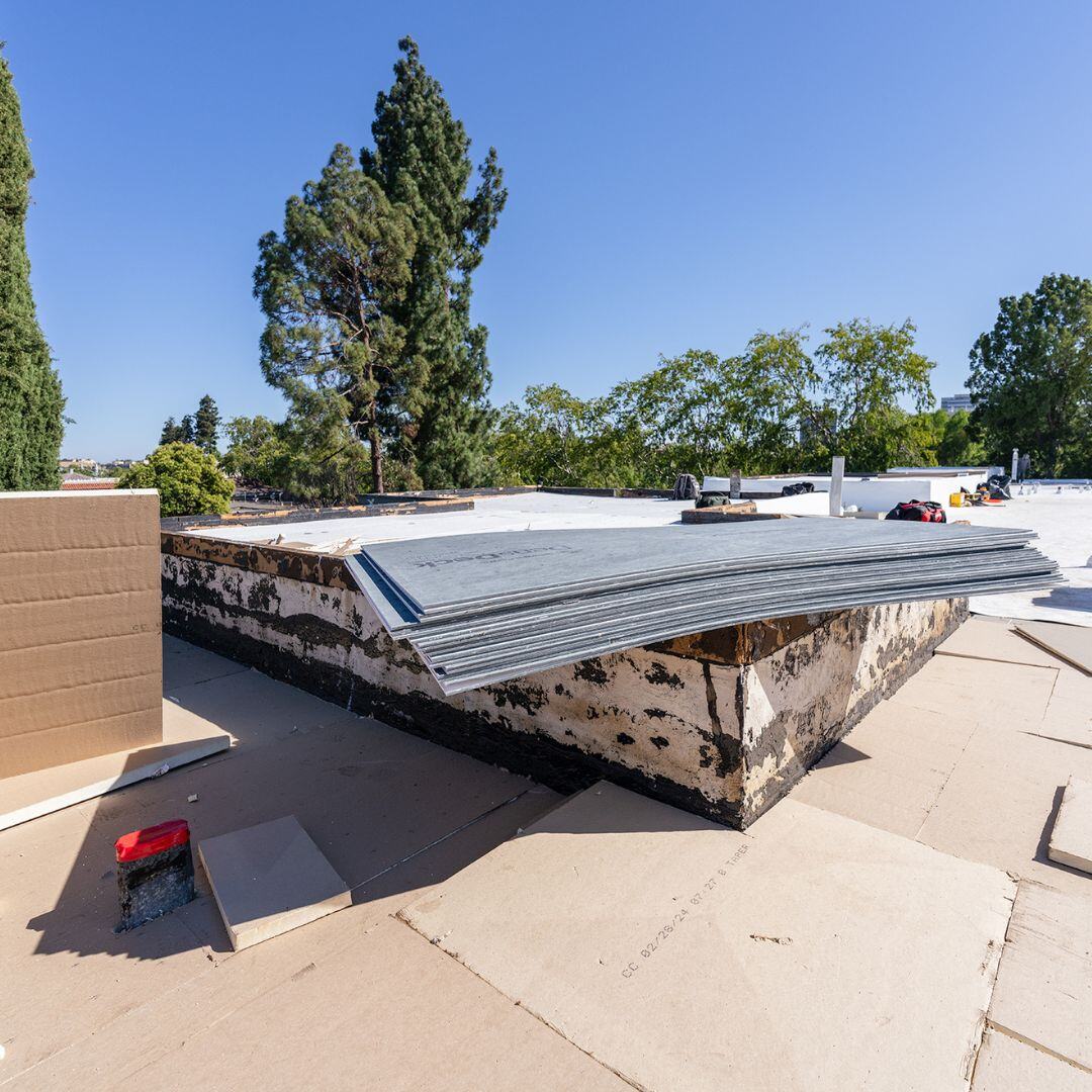 Can You Paint a Metal Roof? Your Ultimate Guide to a Professional Finish