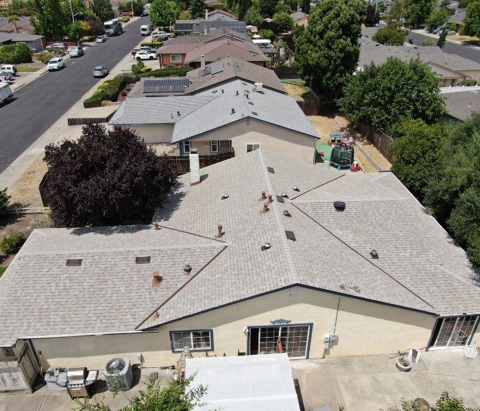 How Long Does an Asphalt Roof Last? Key Factors, Local Insights, and Proactive Tips